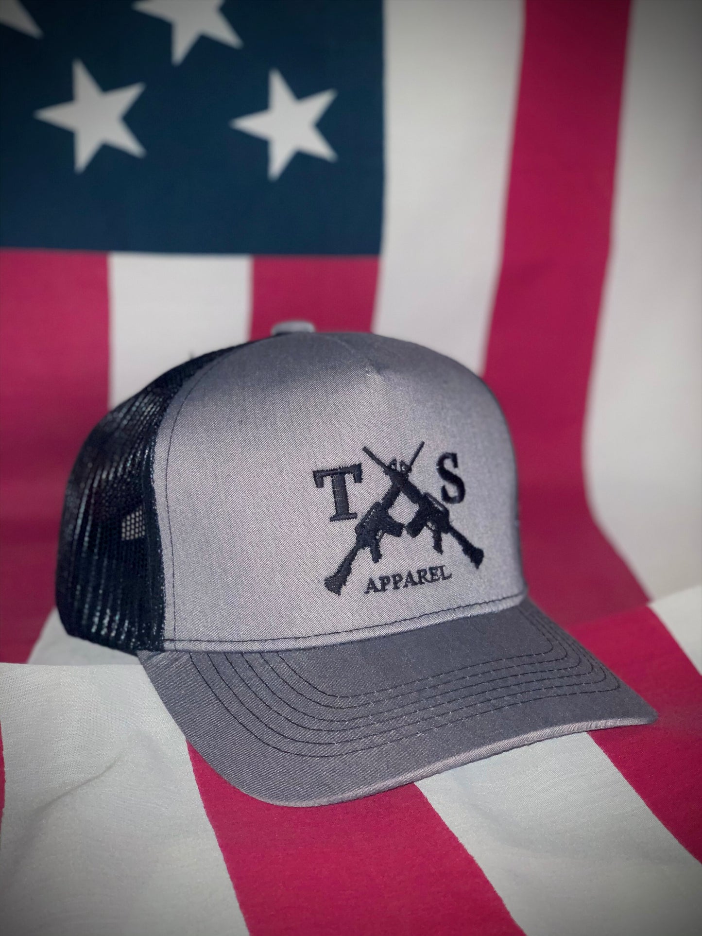 Trucker logo Hat